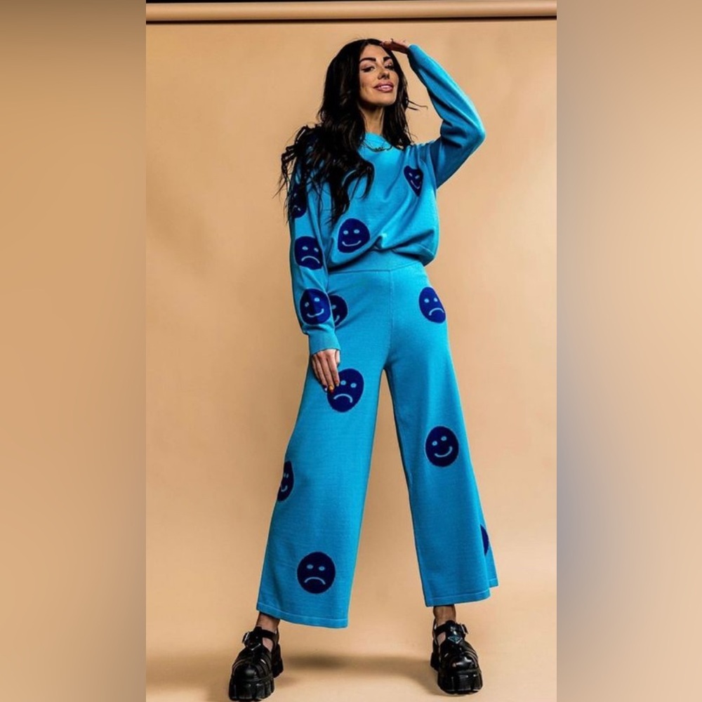 Dressed in LALA Blue Smiley Set